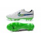 Scarpa da Calcio per Terreni Duri Nike Tiempo Legend V FG Bianco Verde