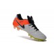 Nike Tiempo Legend 6 FG ACC Scarpini da Calcetto Uomo Bianco Nero Arancio