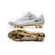 Nuovo Scarpe da Calcio Nike Mercurial Vapor Vitórias XI CR7 FG Bianco Oro